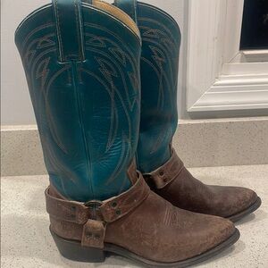 Frye Women’s Brown and Teal Cowboy Boots